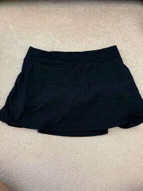 Black lululemon skirt